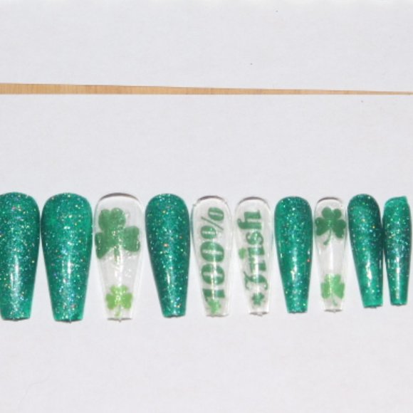 100% Irish- press on nail set - Picture 3 of 9